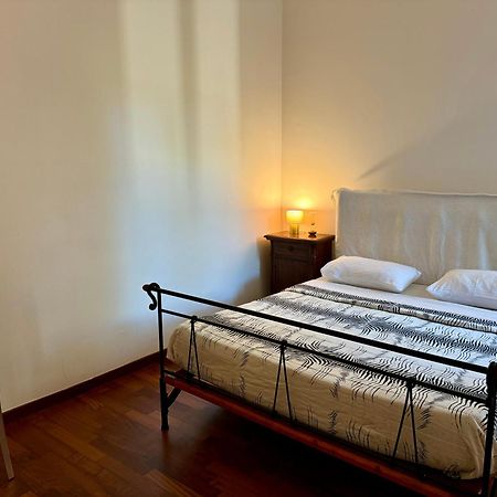 House Maximo At Colosseum โรม ภายนอก รูปภาพ