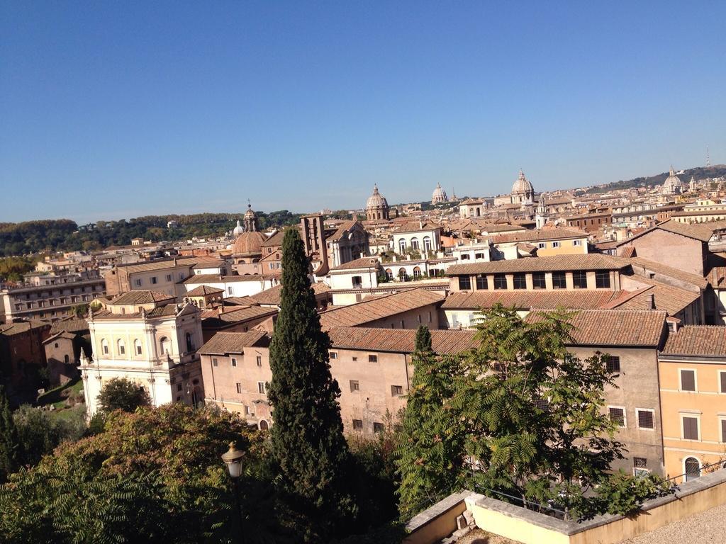 House Maximo At Colosseum โรม ภายนอก รูปภาพ